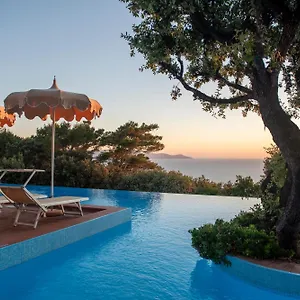 4* Hotel Boutique Torre Di Cala Piccola